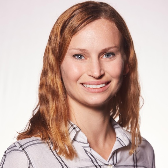 Meet your Posher, Jessica - Picture 1 of 1